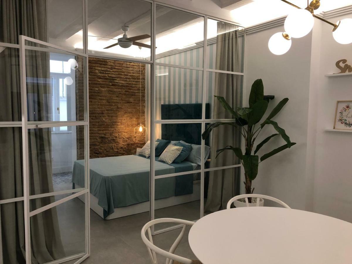 Apartamento Frederick “Centrico Y Con Clase” Valencia Exterior photo